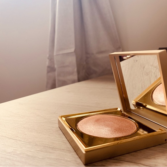 Stila Heaven’s Hue Highlighter - Shade Kitten - Picture 3 of 6